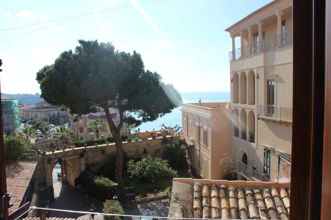 Appartamento Cortese Tropea Exterior photo